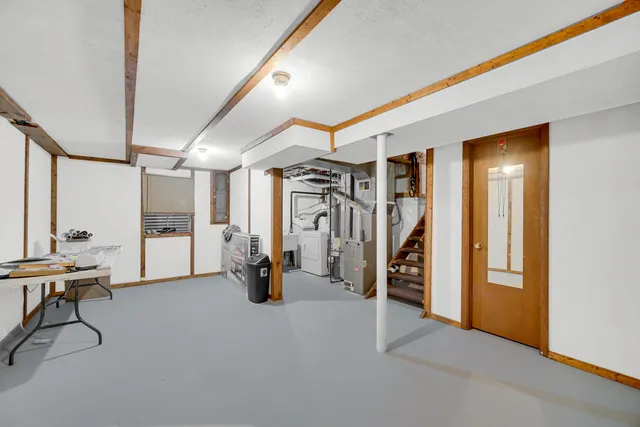 $360,000 | 589 Arthur Drive, Cary, IL 60013