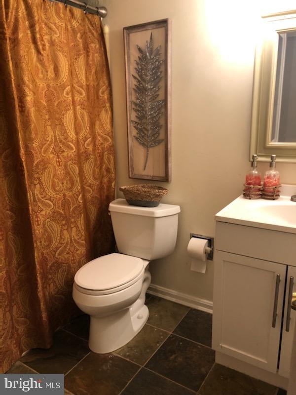 11405 Duryea Drive Potomac, MD 20854 - Photo 44 of 72 3rd full bath on 1st lower level