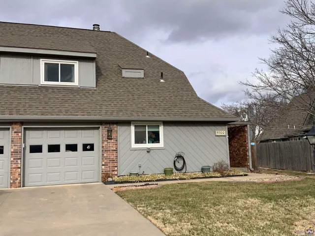 $169,777 | 5700 Southwest Foxcroft Circle North, Topeka, KS 66614