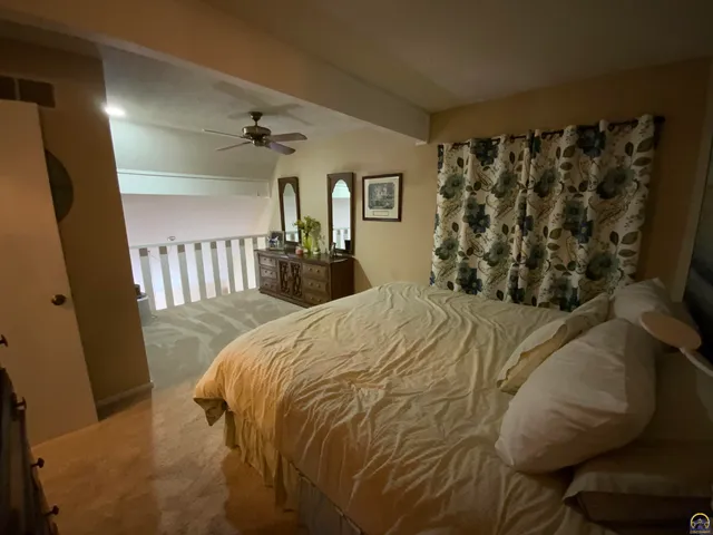 $169,777 | 5700 Southwest Foxcroft Circle North, Topeka, KS 66614