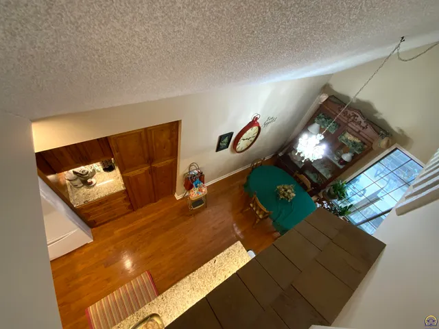 $169,777 | 5700 Southwest Foxcroft Circle North, Topeka, KS 66614