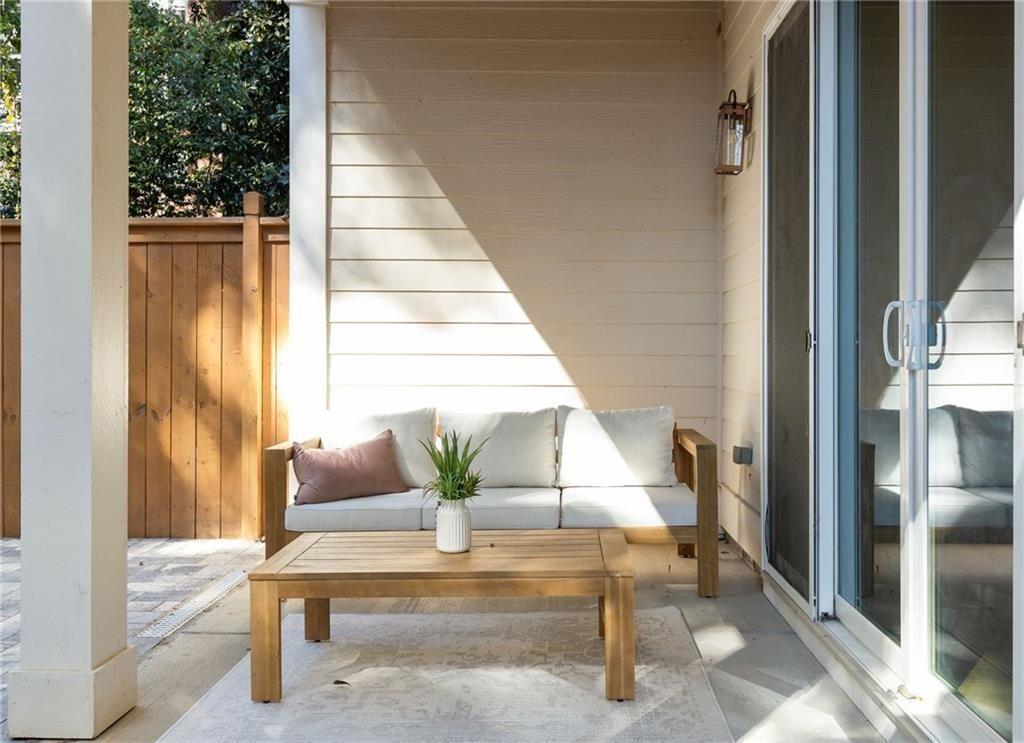 722 Lakeview Avenue Northeast, Unit A Atlanta, GA 30308 - Photo 20 of 48 a view of entryway and hall with dining room