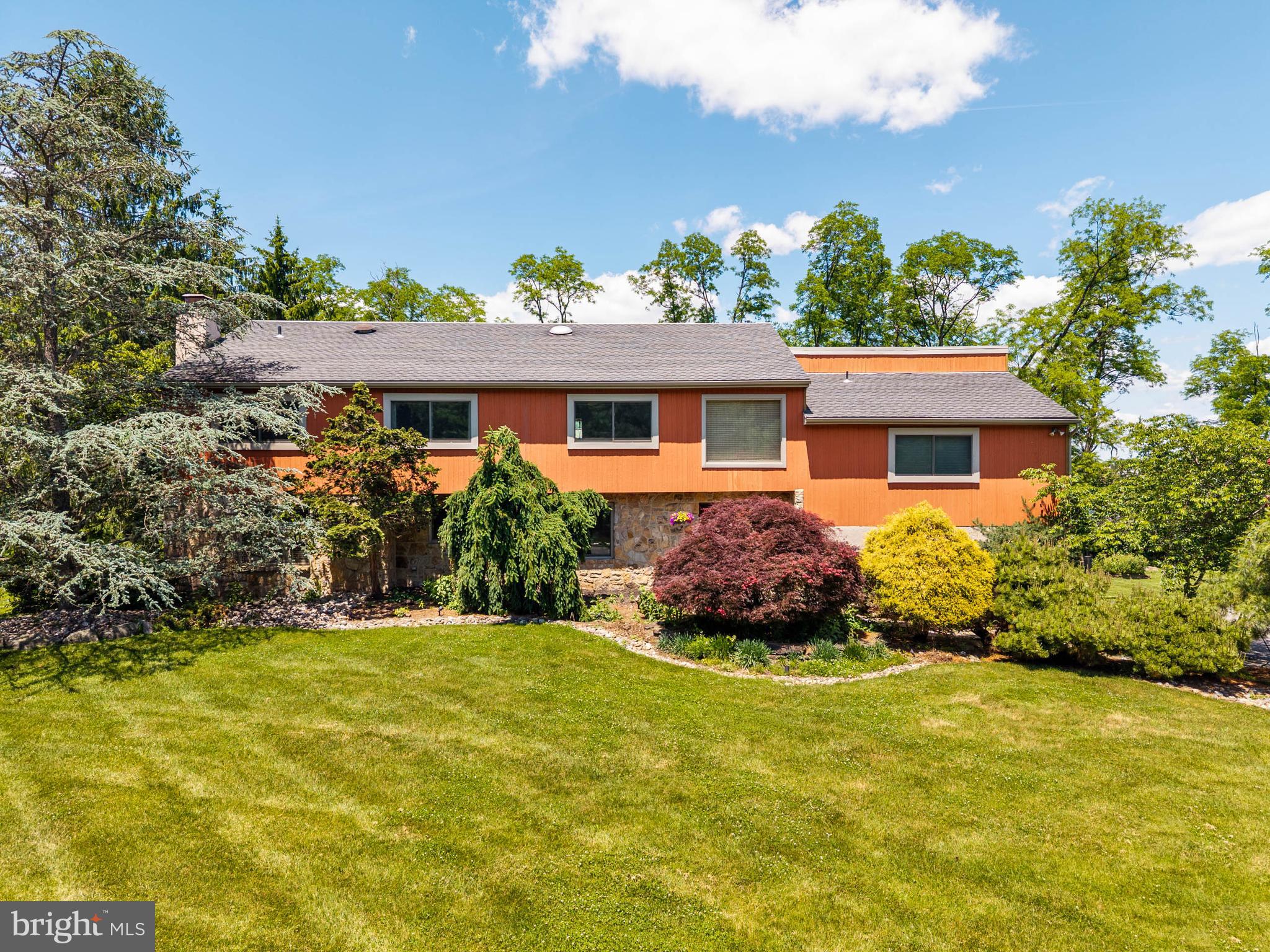 780 Panorama Road Villanova, PA 19085 - Photo 3 of 41 Exterior front