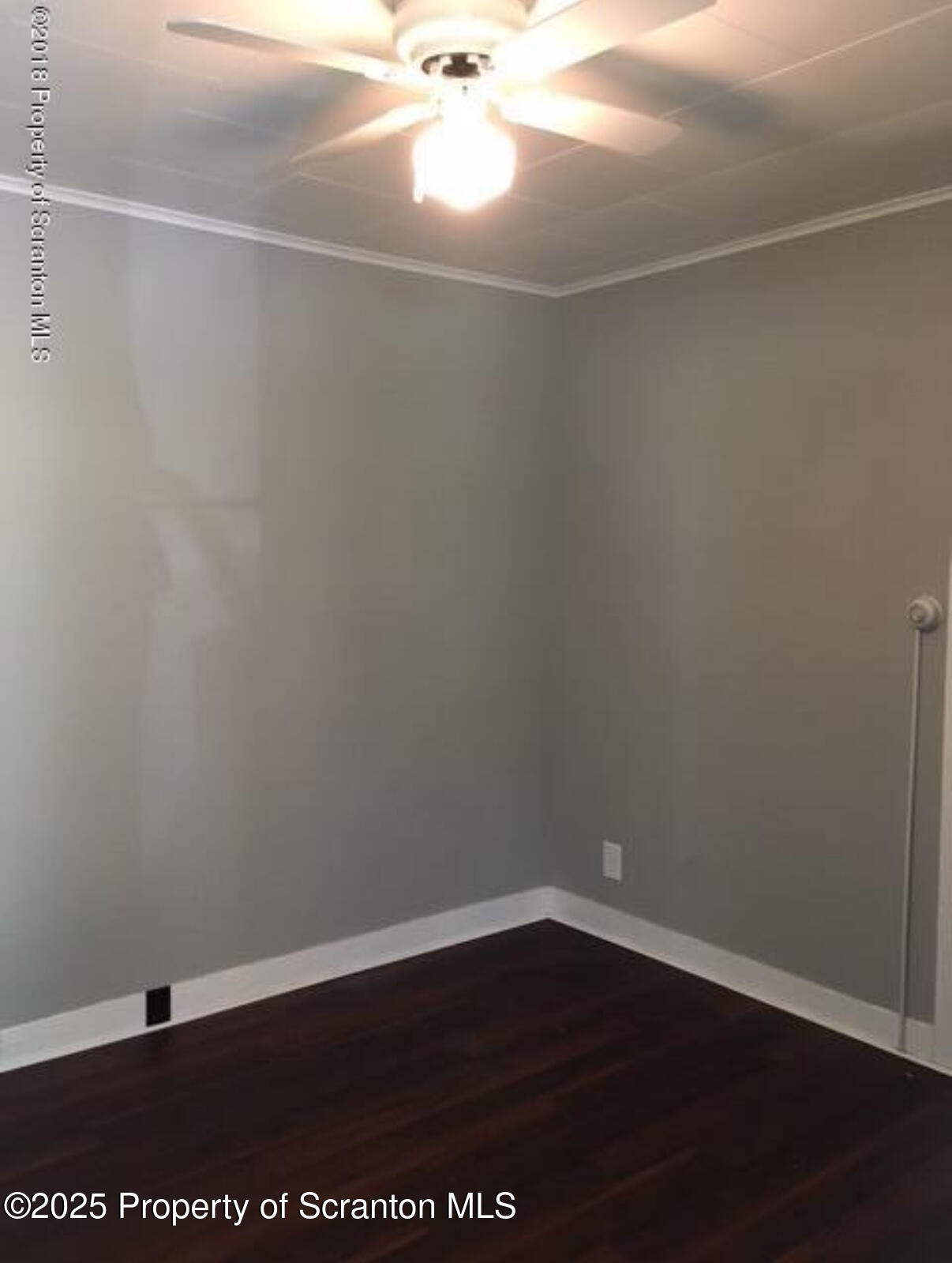 410 /412 Lane Hill Road Tunkhannock, PA 18657 - Photo 3 of 12 IMG_1521