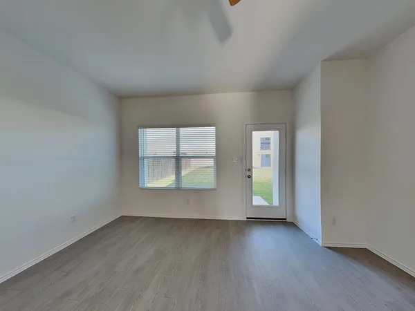 $2,525 | 1508 Chapel Ranch Road, Georgetown, TX 78628