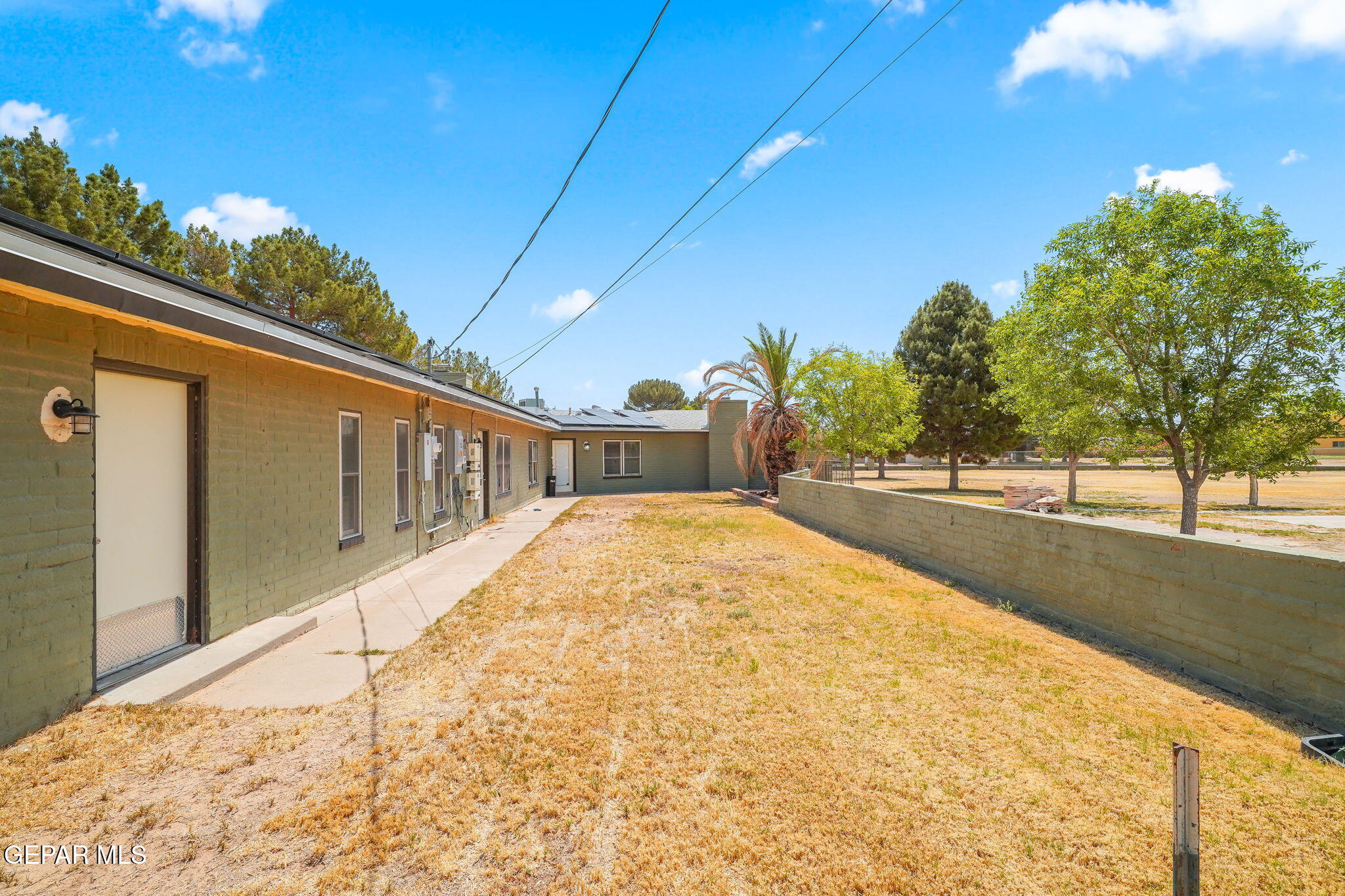 5300 Crawford Road Santa Teresa, NM 88008 - Photo 23 of 87 a view of backyard of the house