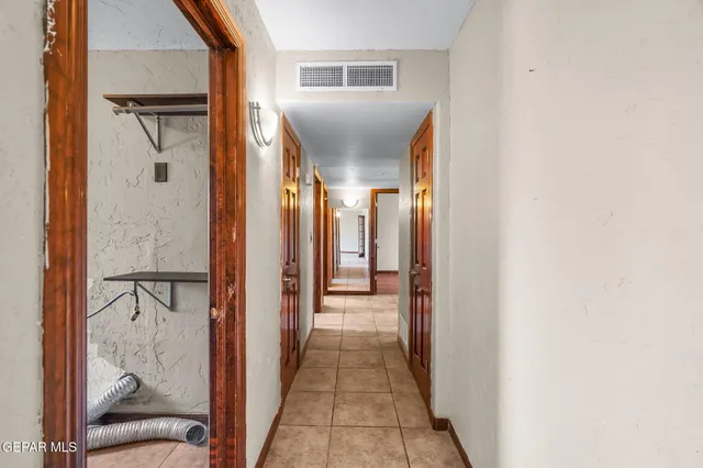 $549,950 | 5300 Crawford Road, Santa Teresa, NM 88008