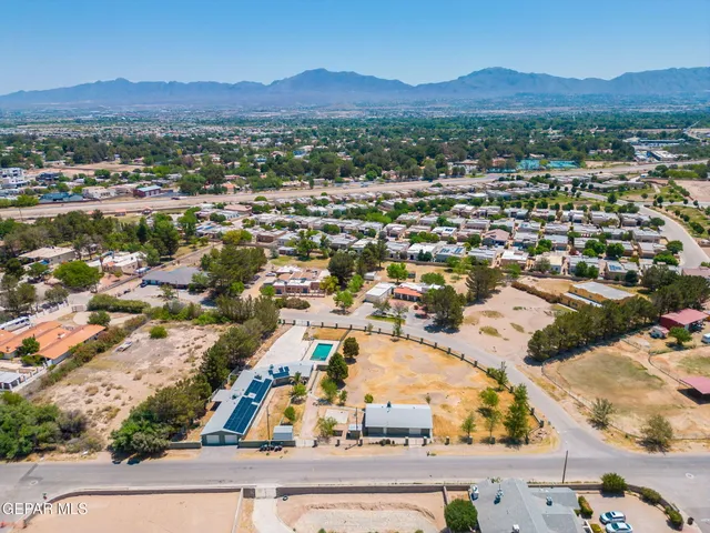 $549,950 | 5300 Crawford Road, Santa Teresa, NM 88008