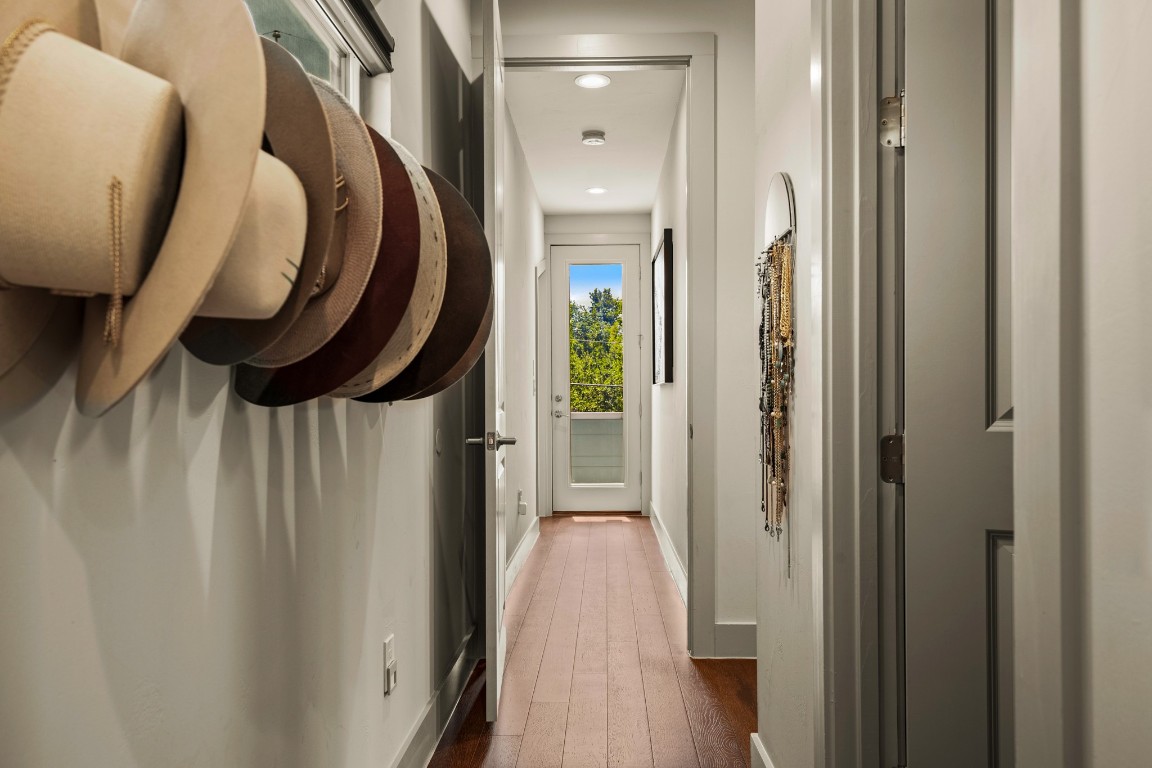 3005 East Martin Luther King Jr Boulevard Austin, TX 78702 - Photo 27 of 39 a view of a entryway with wooden floor