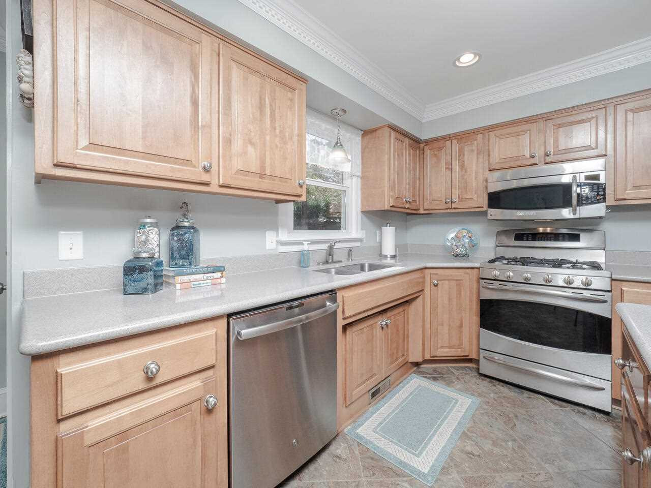 8104 Laurel Mountain Road Raleigh, NC 27613 - Photo 7 of 25 Photo 7