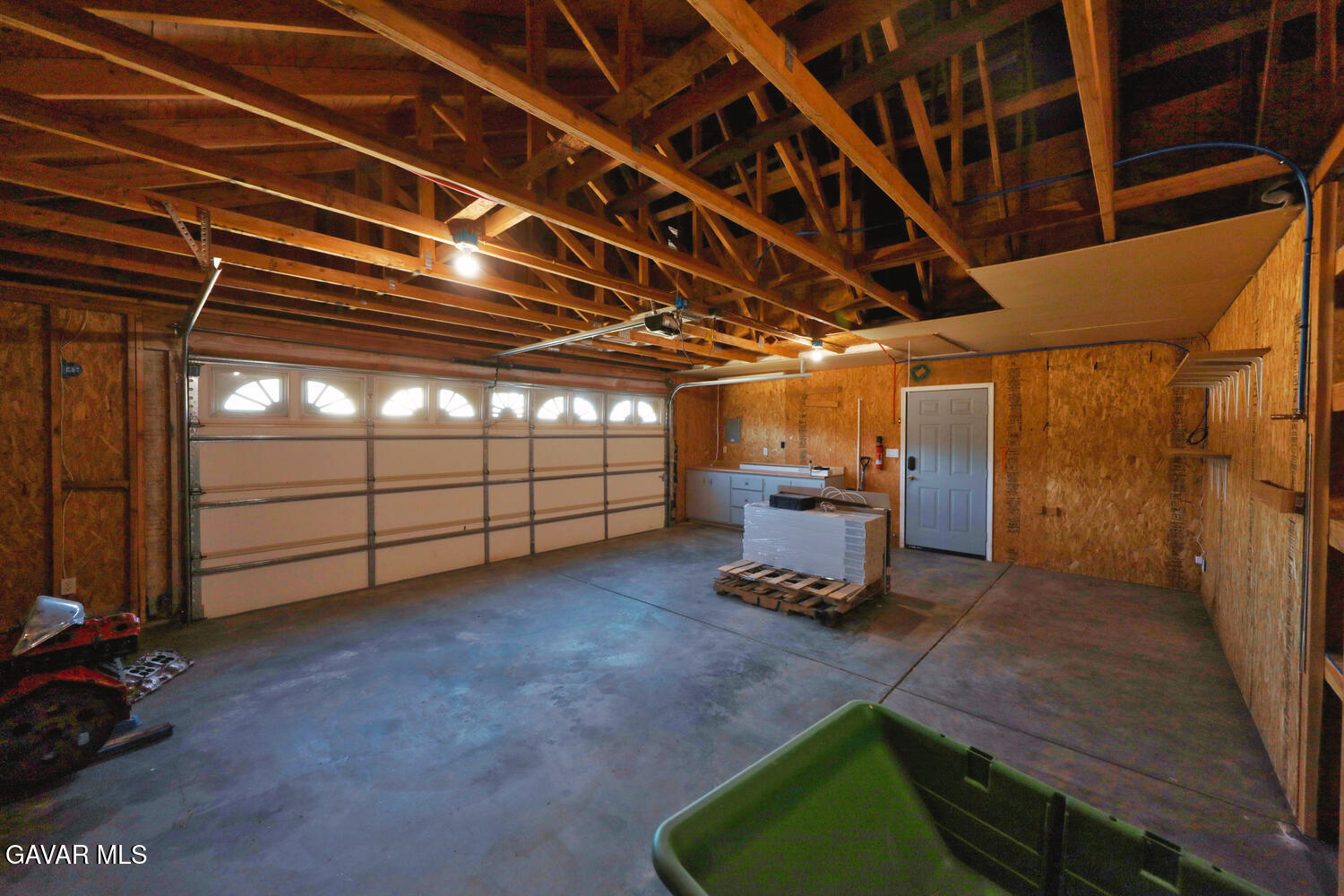 26801 Cabriolet Court Tehachapi, CA 93561 - Photo 44 of 60 a view of a room with gym equipment