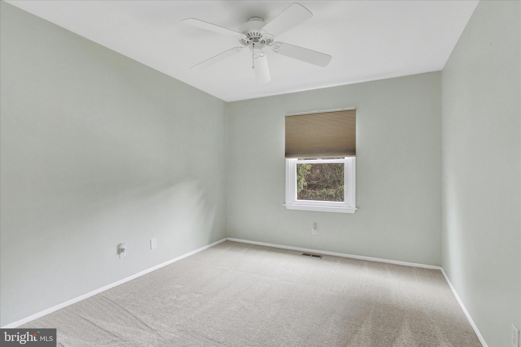 806 Uniontown Road Westminster, MD 21158 - Photo 20 of 38 Bedroom 2