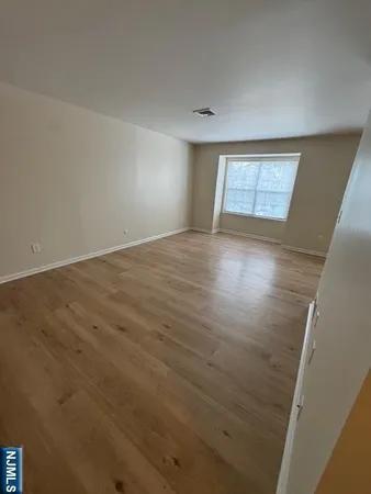 $1,895 | 360 Knickerbocker Road, Unit 28, Dumont, NJ 07628