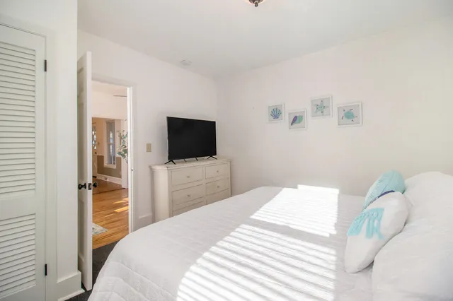 $399,000 | 620 North Lakeshore Drive, Ludington, MI 49431