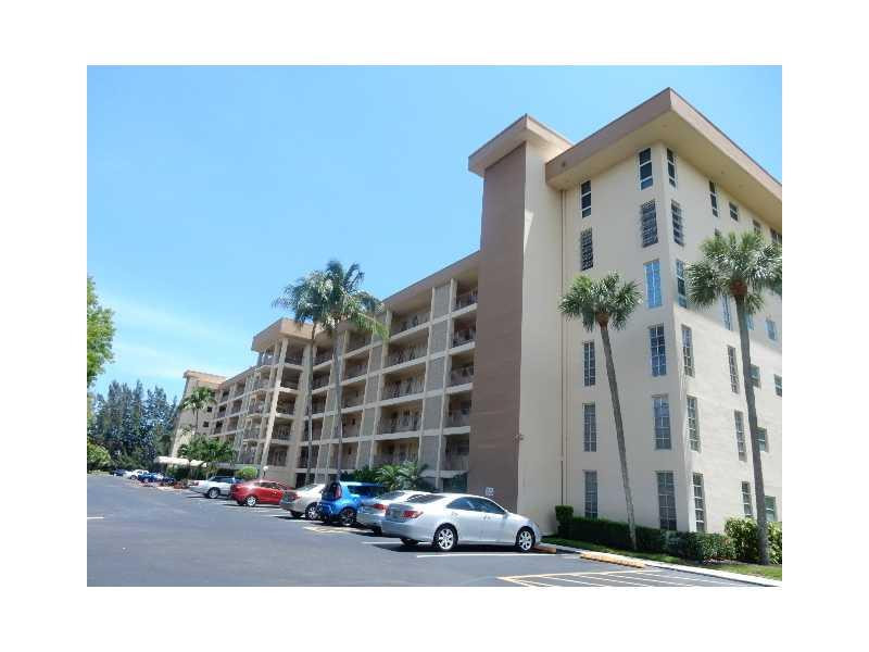 2600 South Course Drive, Unit 503 Pompano Beach, FL 33069 - Photo 1 of 18 Exterior Front