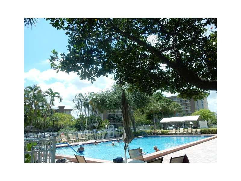 2600 South Course Drive, Unit 503 Pompano Beach, FL 33069 - Photo 12 of 18 Pool