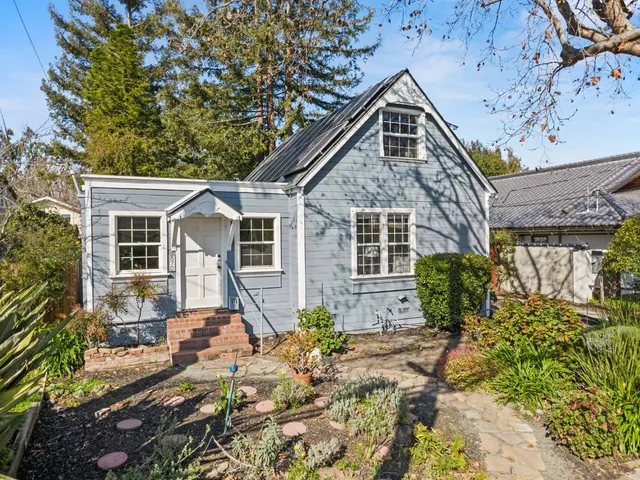 $2,798,000 | 870 College Avenue, Palo Alto, CA 94306