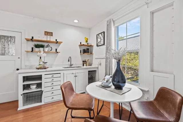 $2,798,000 | 870 College Avenue, Palo Alto, CA 94306