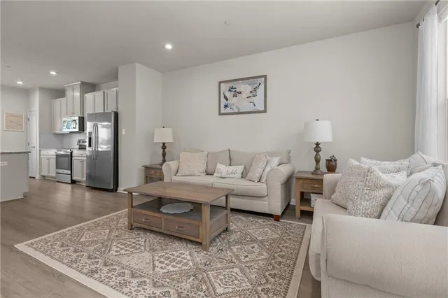 $2,300 | 463 Dogwood Lane, McDonald, PA 15057