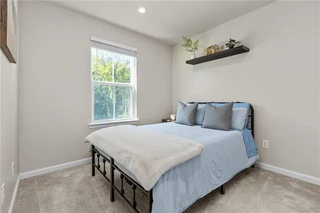 $2,300 | 463 Dogwood Lane, McDonald, PA 15057