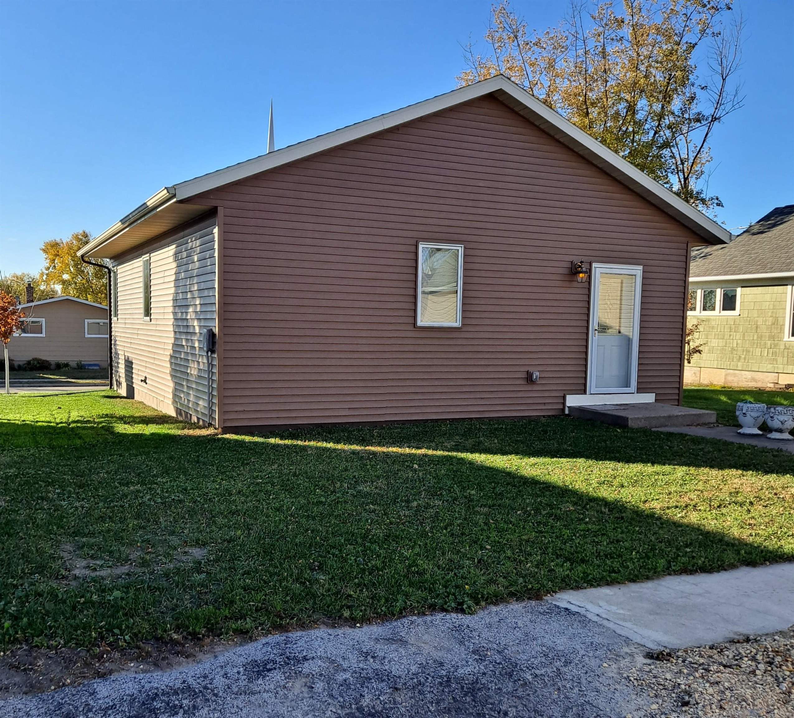 139 South Main Street Stoddard, WI 54658 - Photo 3 of 30