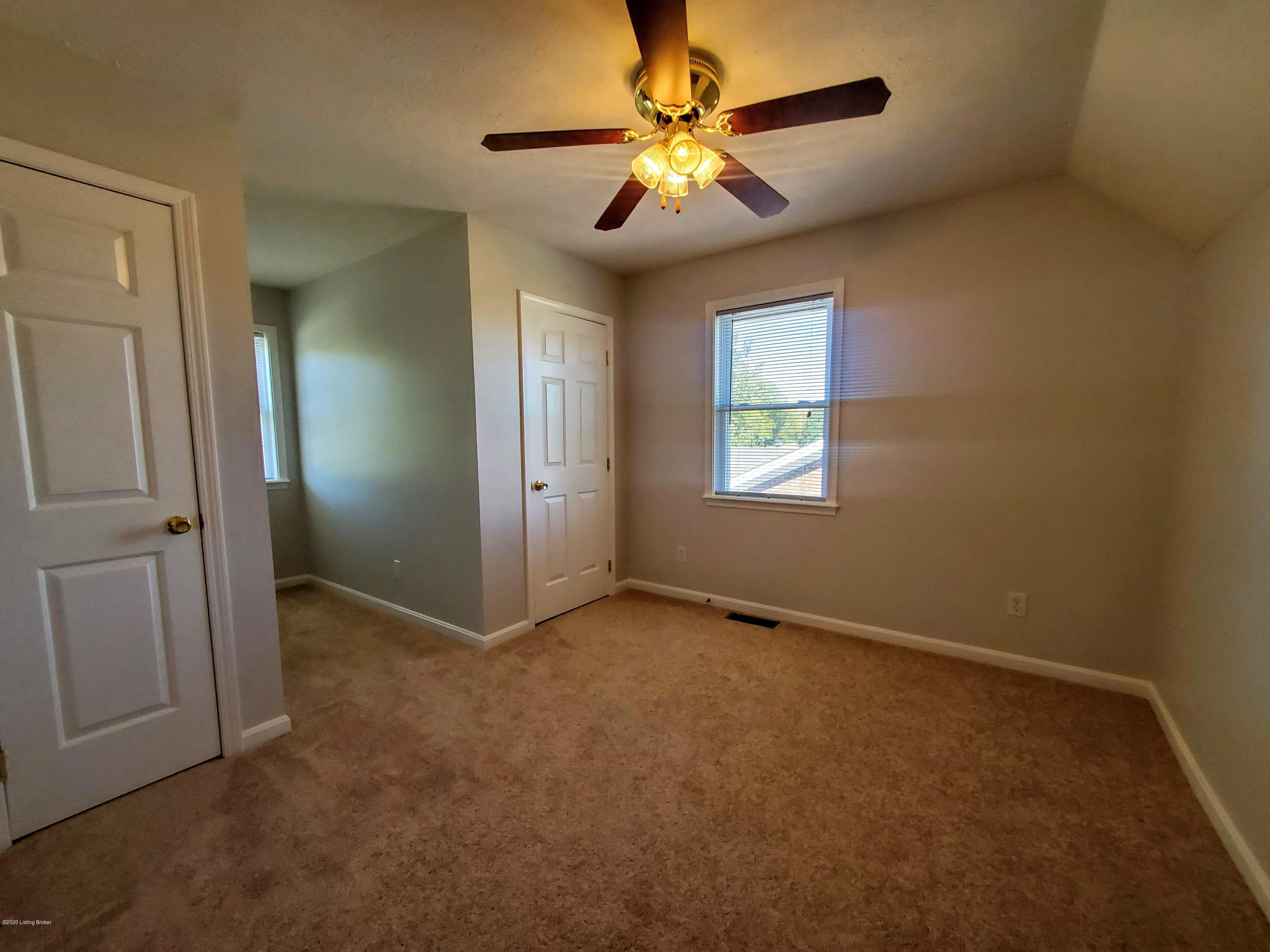 11911 East Orell Road Louisville, KY 40272 - Photo 21 of 29 20200930_134143