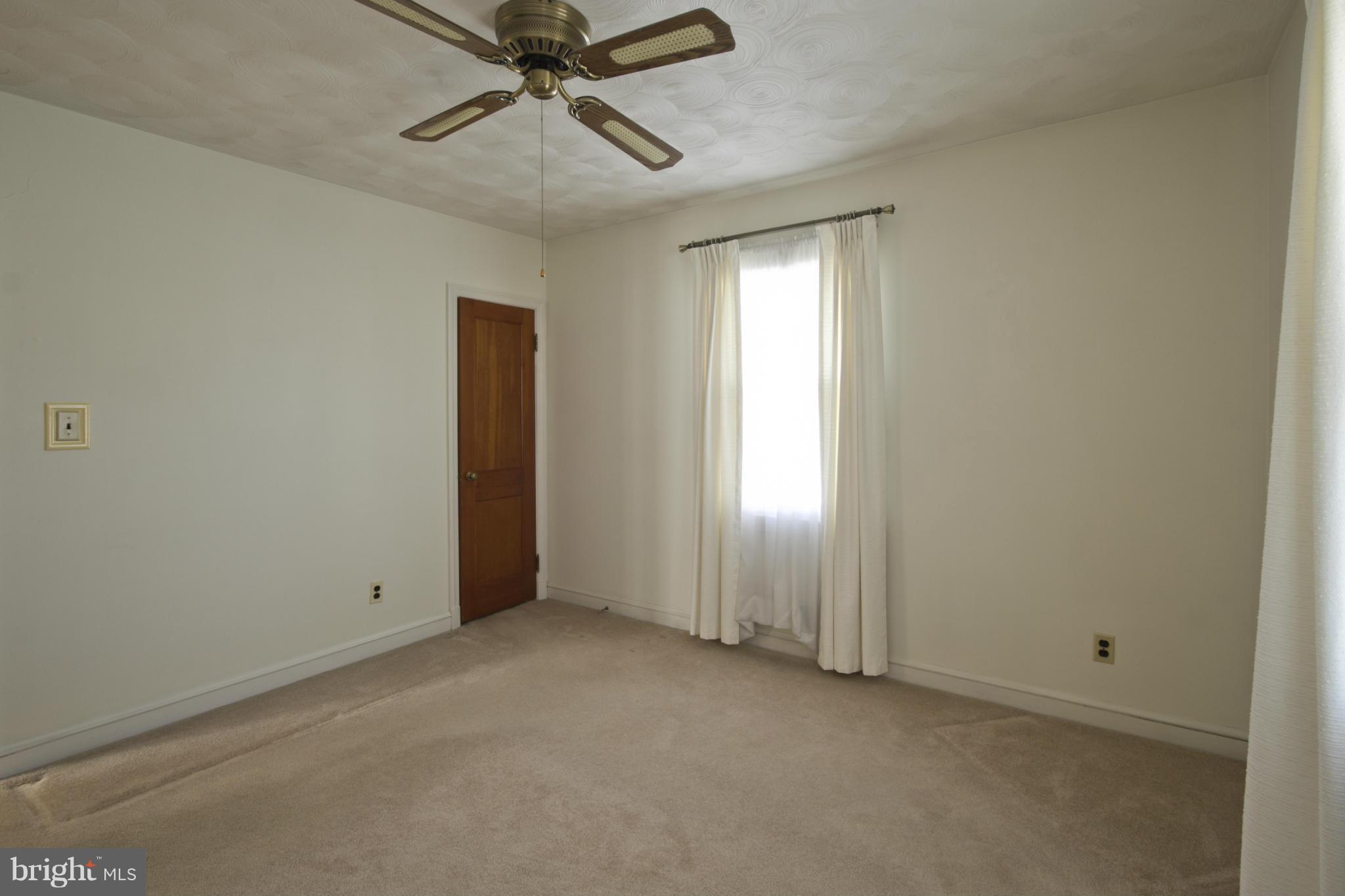 403 Charles Road Linthicum, MD 21090 - Photo 13 of 29 Bedroom