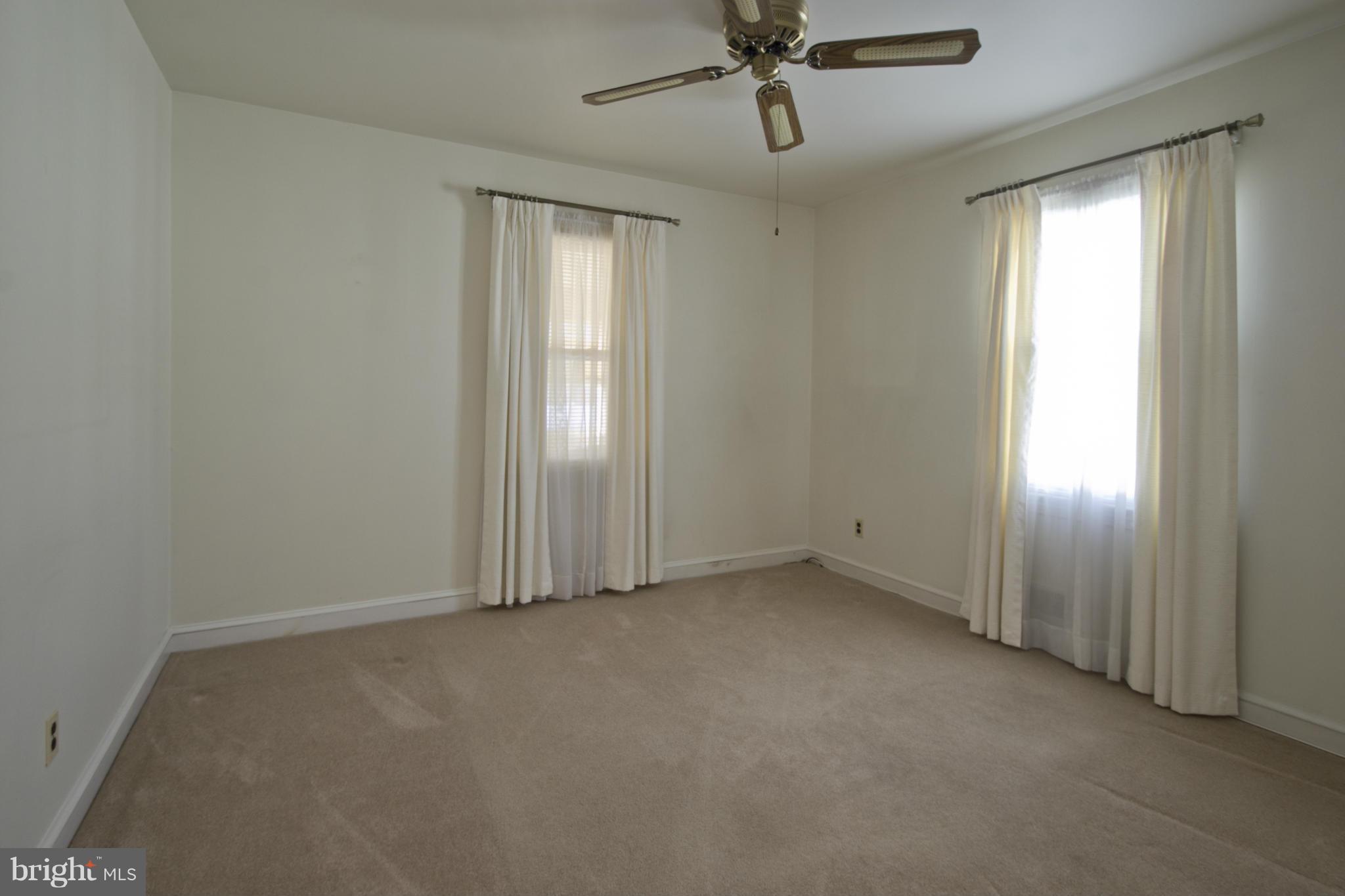 403 Charles Road Linthicum, MD 21090 - Photo 14 of 29 Bedroom