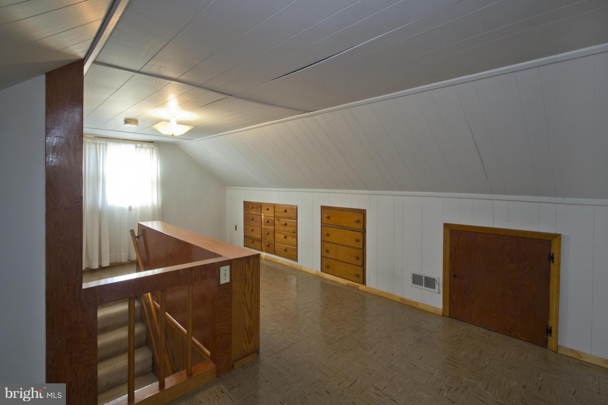 403 Charles Road Linthicum, MD 21090 - Photo 19 of 29 Bedroom