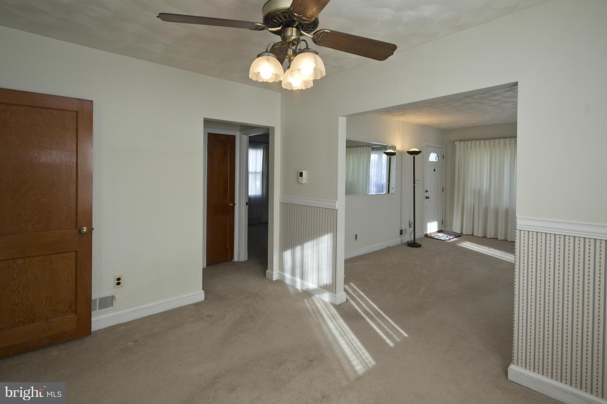 403 Charles Road Linthicum, MD 21090 - Photo 9 of 29 Dining Room