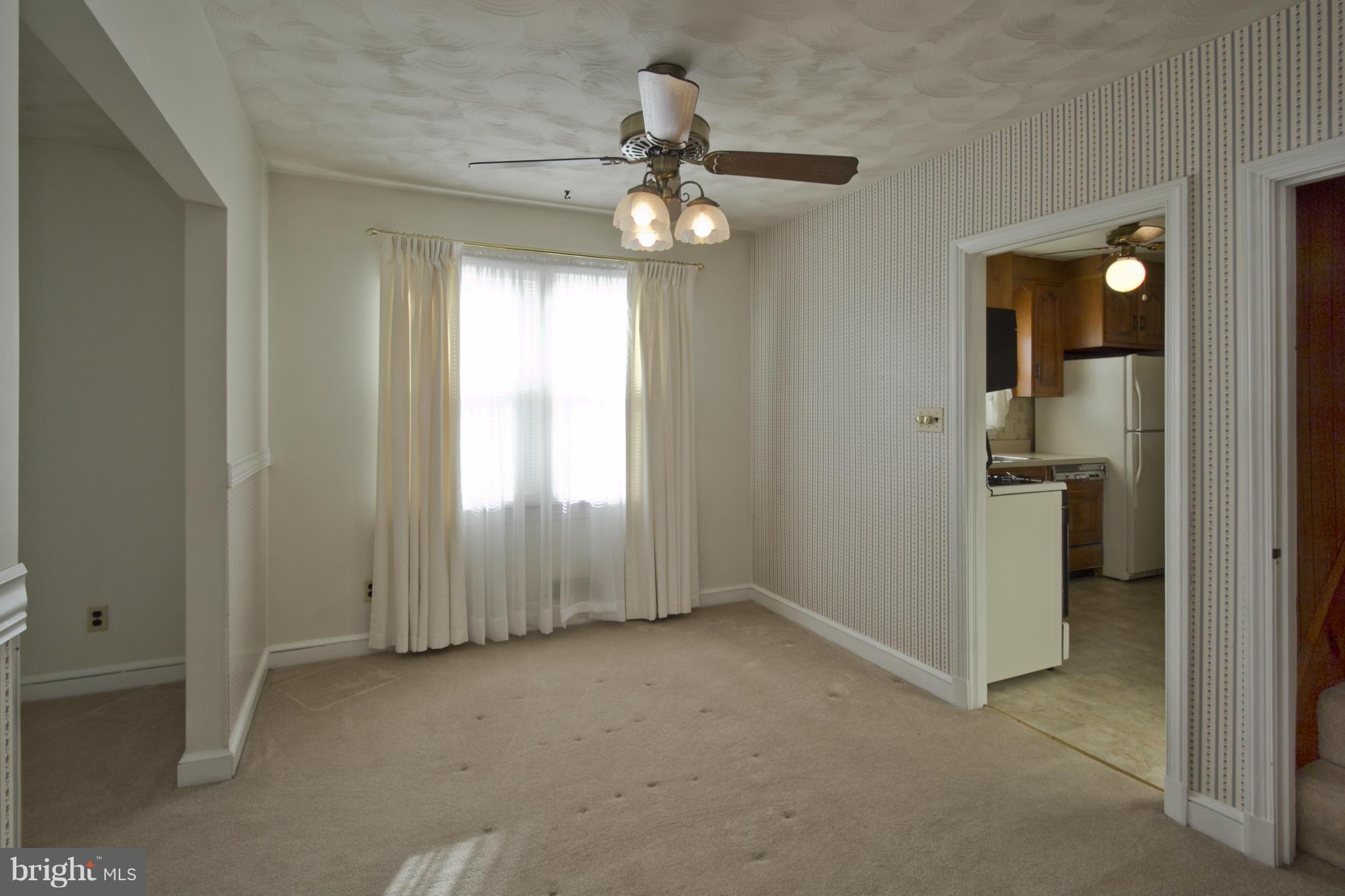 403 Charles Road Linthicum, MD 21090 - Photo 10 of 29 Dining Room