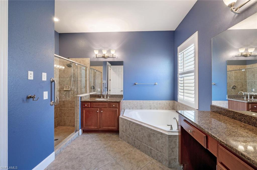 11279 Lithgow Lane Fort Myers, FL 33913 - Photo 13 of 40