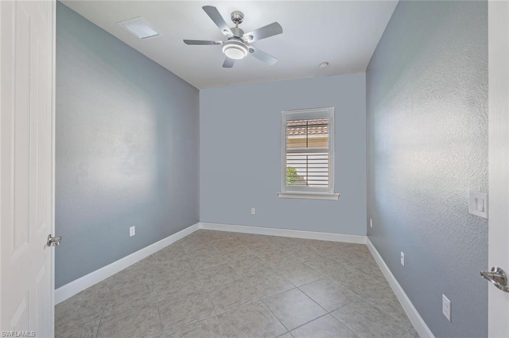 11279 Lithgow Lane Fort Myers, FL 33913 - Photo 16 of 40