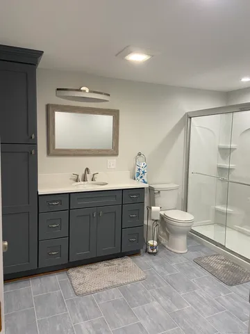 $2,750 | 142 Old Black Point Road, East Lyme, CT 06357