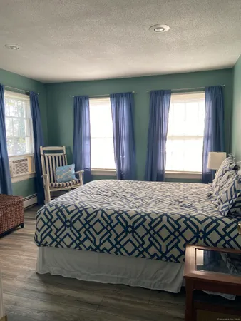 $2,750 | 142 Old Black Point Road, East Lyme, CT 06357