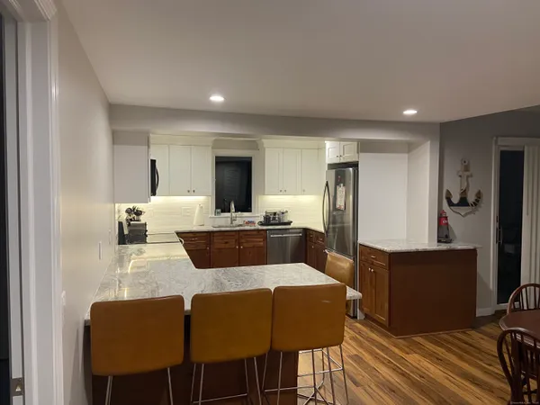 $2,750 | 142 Old Black Point Road, East Lyme, CT 06357