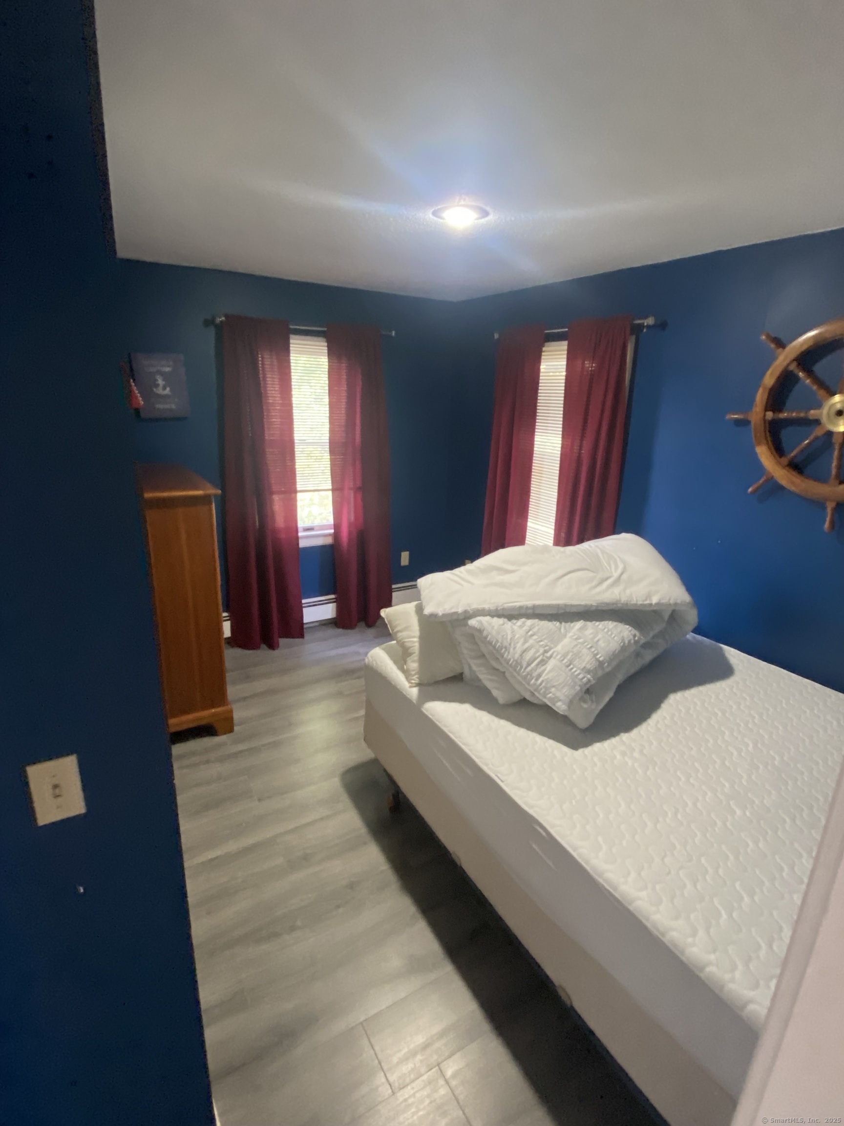 142 Old Black Point Road East Lyme, CT 06357 - Photo 8 of 12