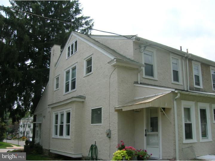 230 Powell Road Springfield, PA 19064 - Photo 2 of 17 Exterior Side