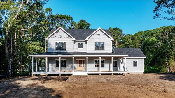 $1,590,000 | 91 Green Hill Beach Road, South Kingstown, RI 02879