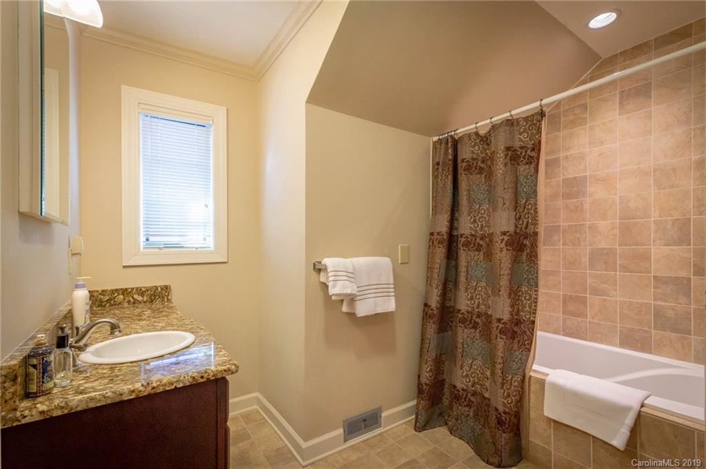 403 Riverside Drive Morganton, NC 28655 - Photo 12 of 28 Gallery Image 12