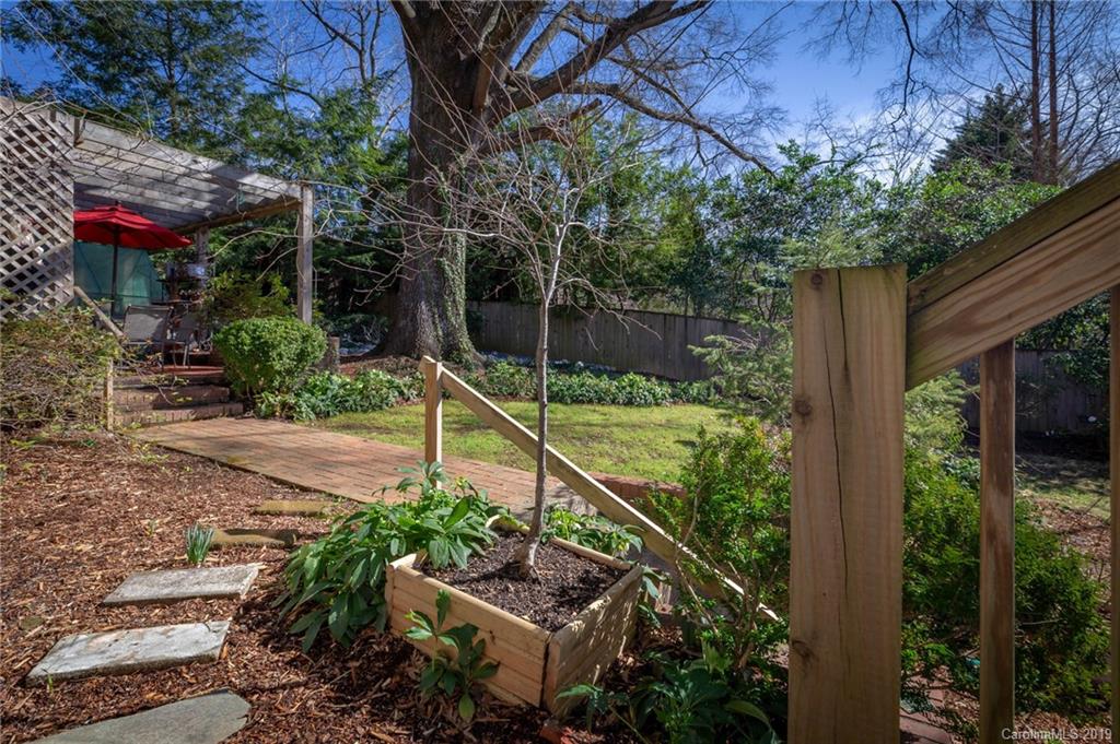 403 Riverside Drive Morganton, NC 28655 - Photo 22 of 28 Gallery Image 22