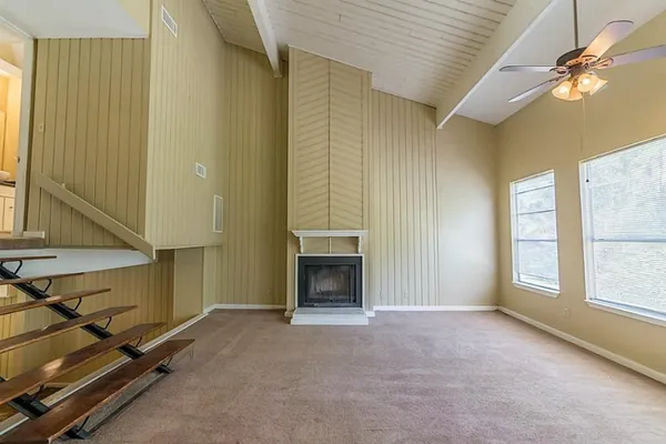 $125,000 | 17 Lakeway Street, Conroe, TX 77304