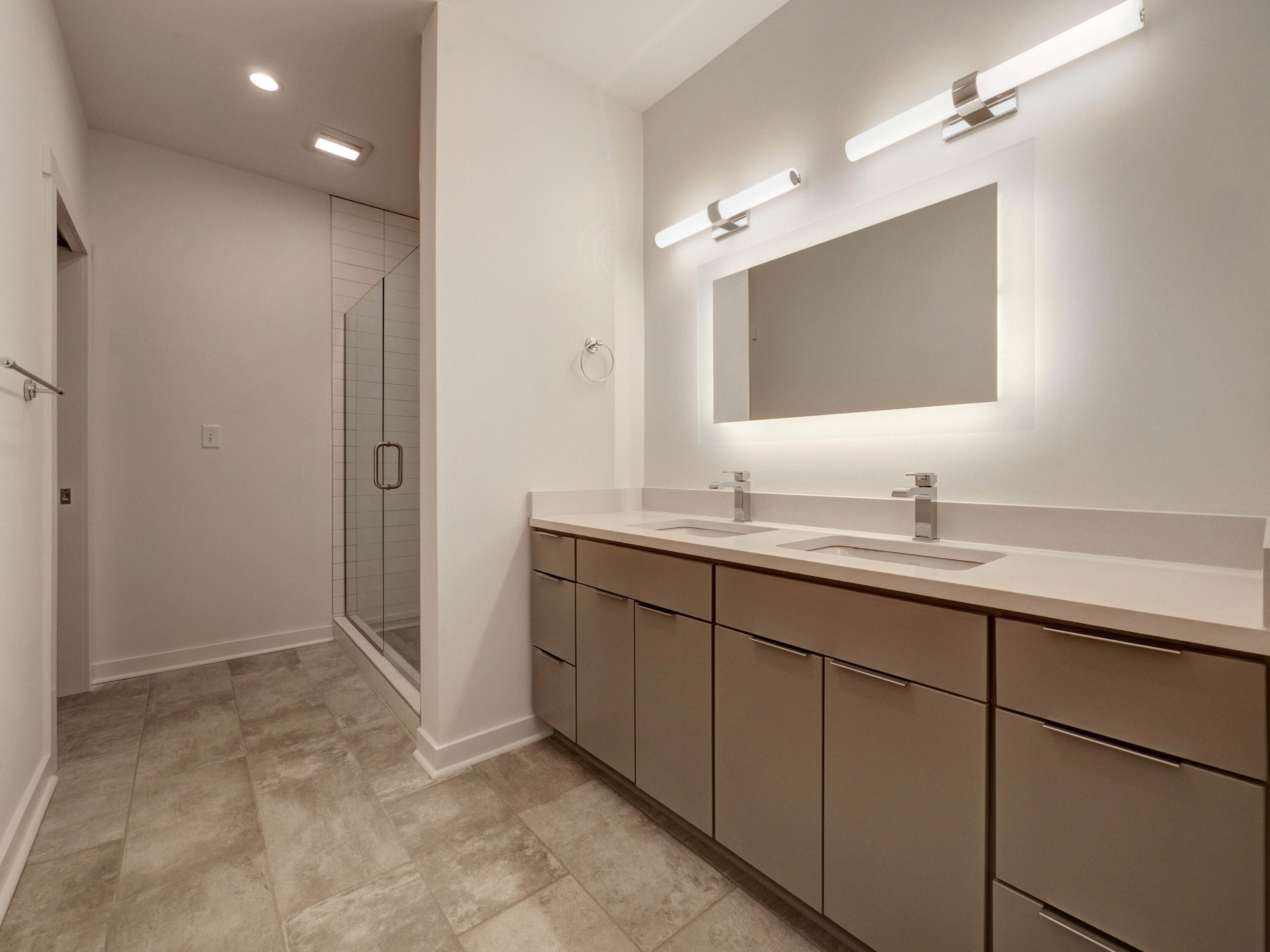 411 Fairpoint Street, Unit 308 Chattanooga, TN 37405 - Photo 8 of 17 Fairhope_Condo-15
