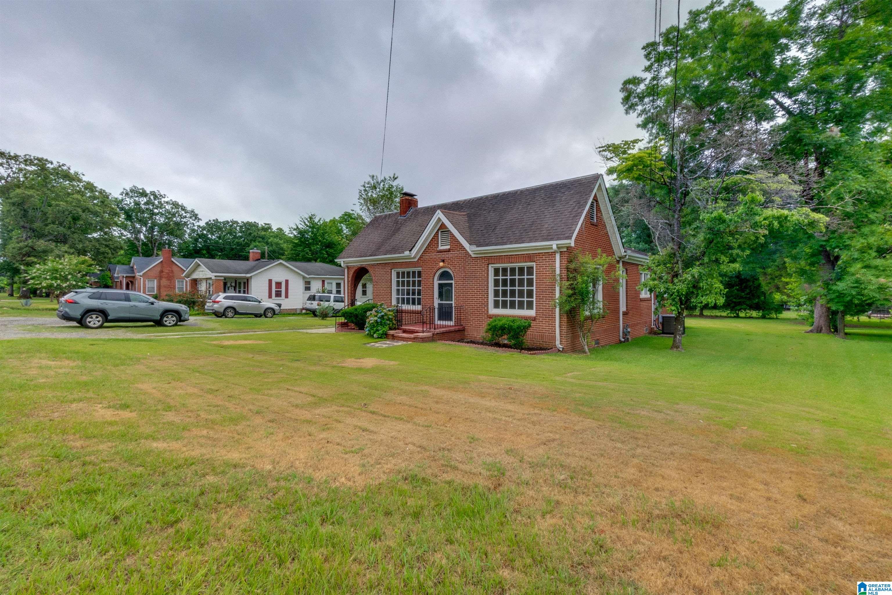 1319 4th Avenue North Clanton, AL 35045 - Photo 5 of 50