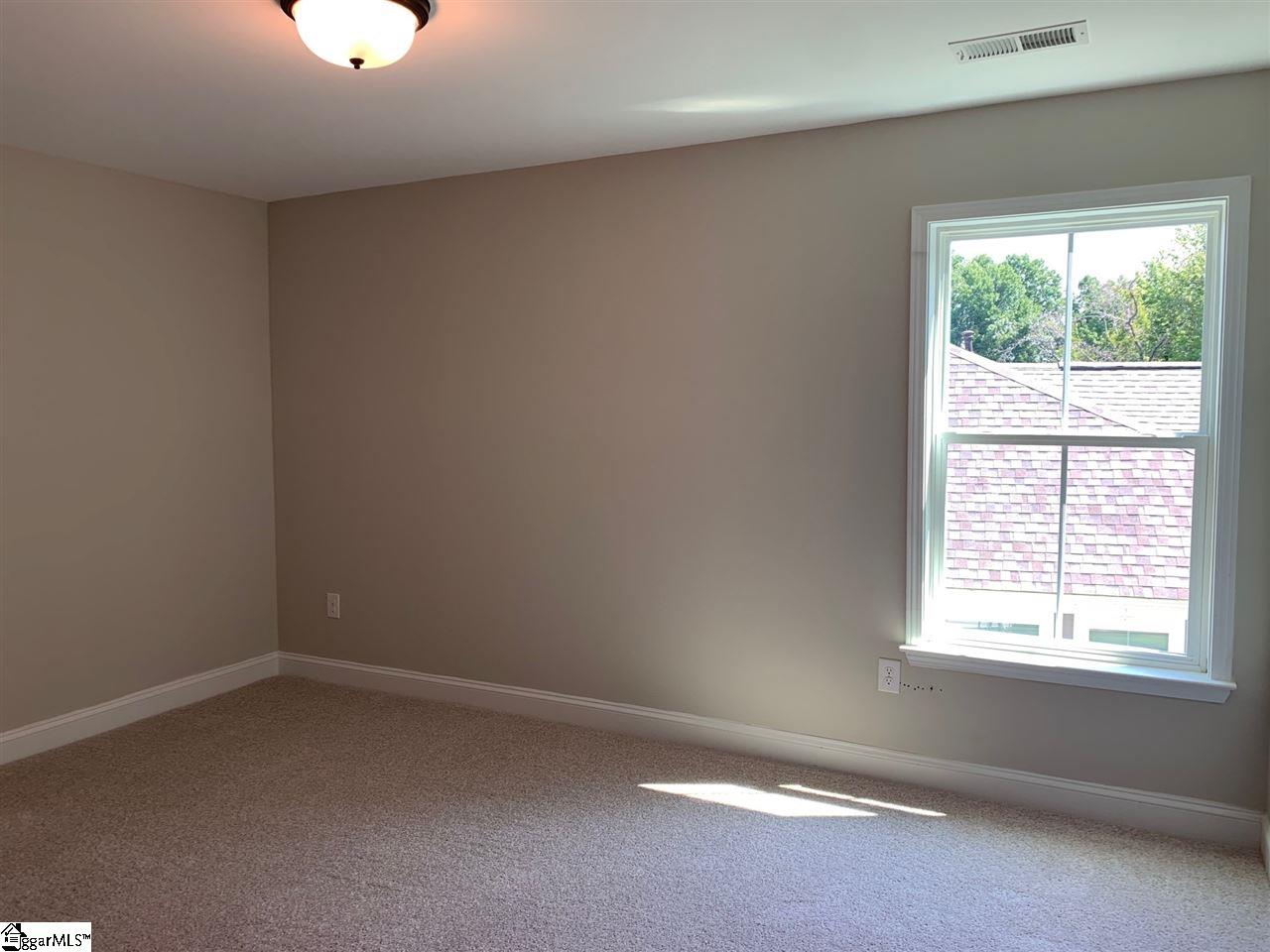 221 Buchanan Ridge Road Taylors, SC 29687 - Photo 15 of 21 Gallery Image 15