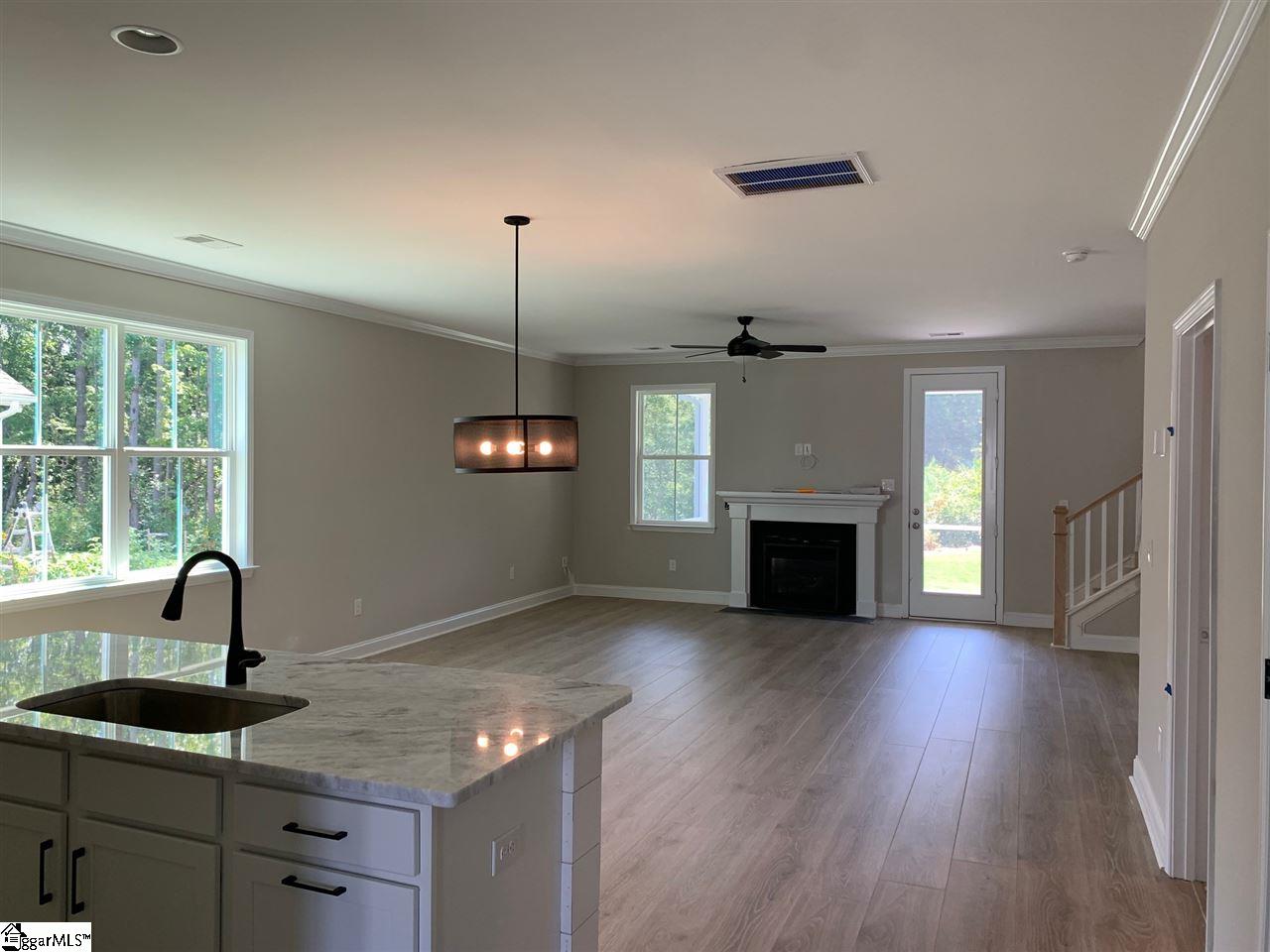 221 Buchanan Ridge Road Taylors, SC 29687 - Photo 4 of 21 Gallery Image 4