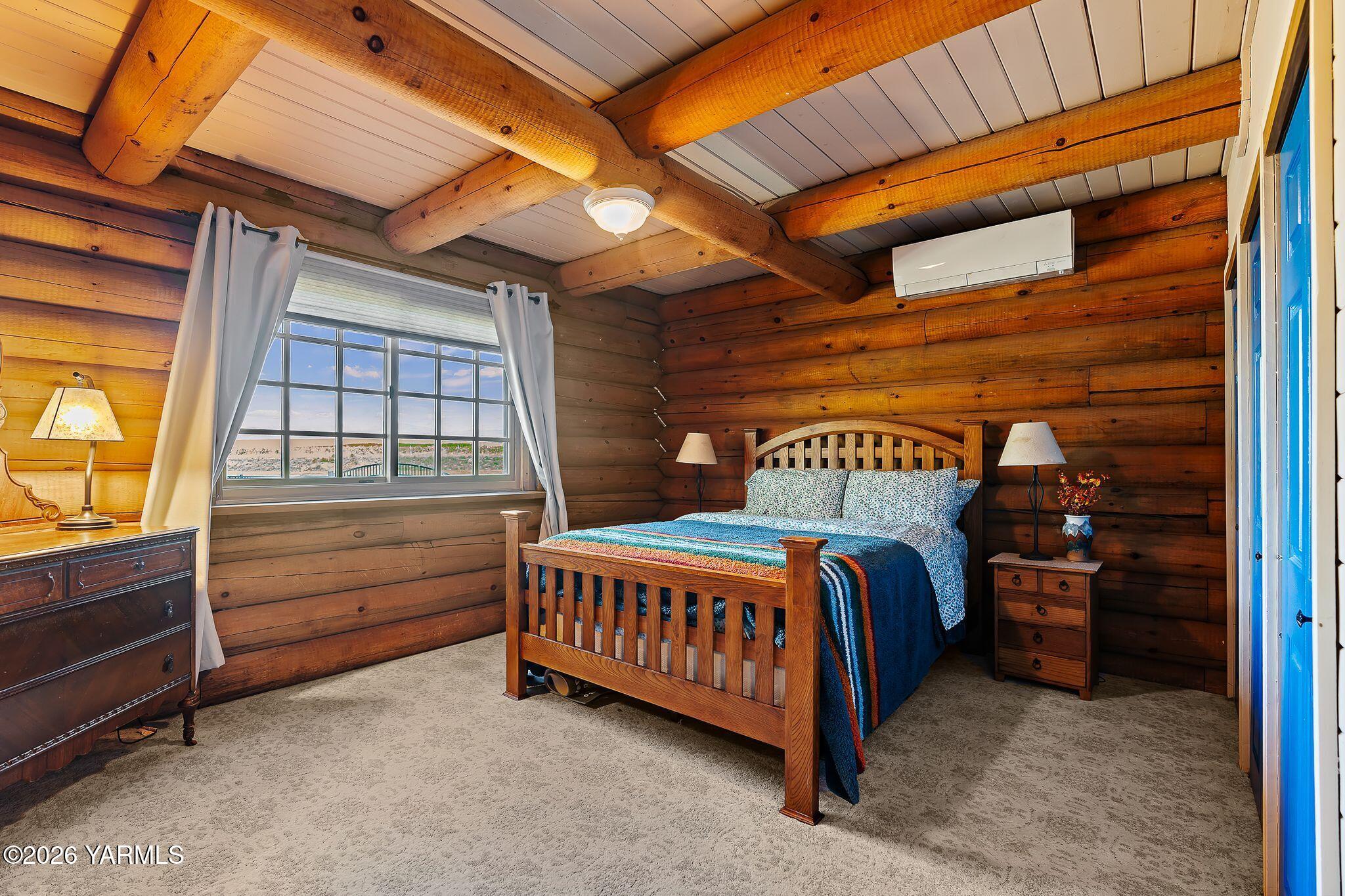 2550 Kays Road Wapato, WA 98951 - Photo 17 of 52 a view of a room with racks on the wall