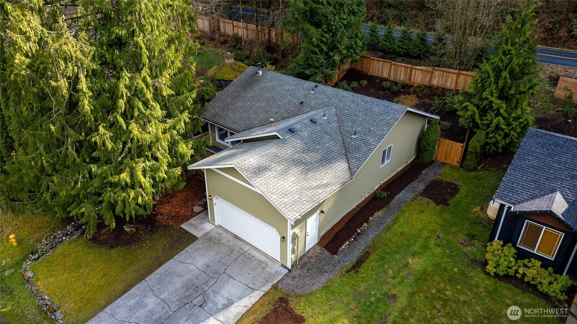 9 Sunnyside Lane Bellingham, WA 98229 - Photo 29 of 39 an aerial view of a house