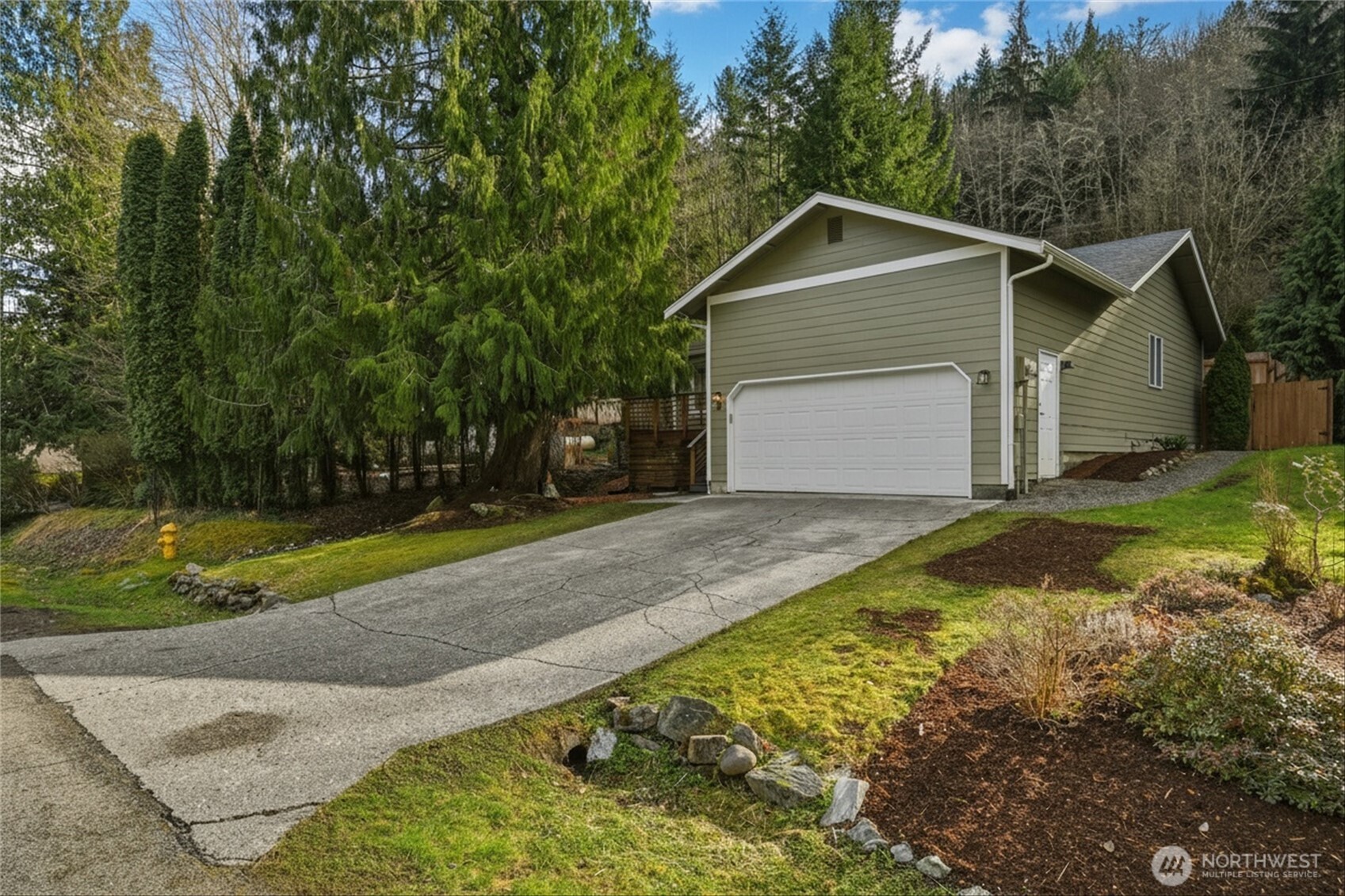 9 Sunnyside Lane Bellingham, WA 98229 - Photo 30 of 39 a view of a house with a yard