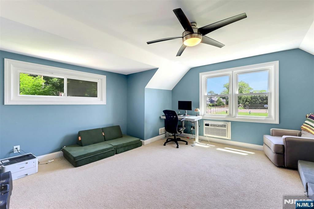 514 Rutland Avenue Teaneck, NJ 07666 - Photo 21 of 40